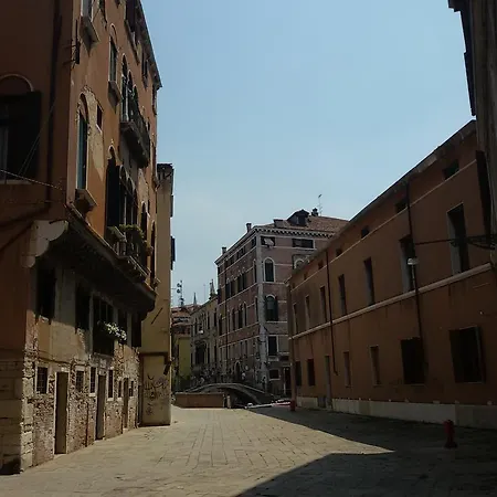 Ca' Badoer West Apartman *