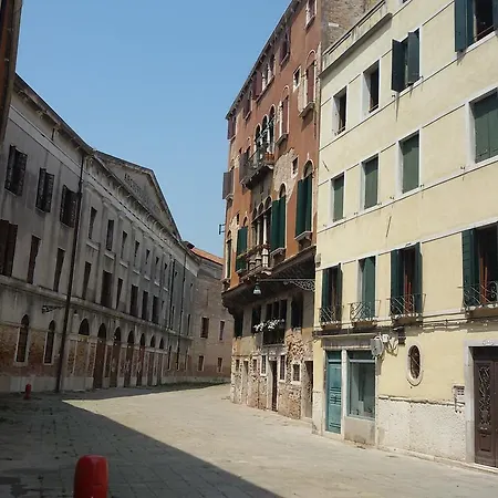 Lägenhet Ca' Badoer West Venedig